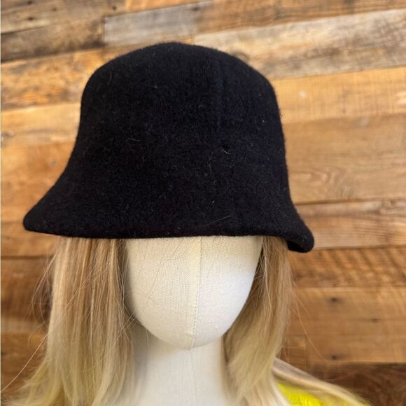 Rachael Zoe Wool bucket hat - Picture 1 of 7
